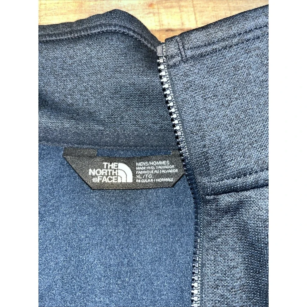 The North Face Men's Blue‎ Long Sleeve Logo Zip Up Jacket Size XL (2122)
